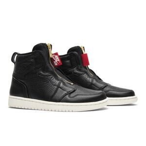 Nike woman's Jordan 1 retro high black zip size 9.5